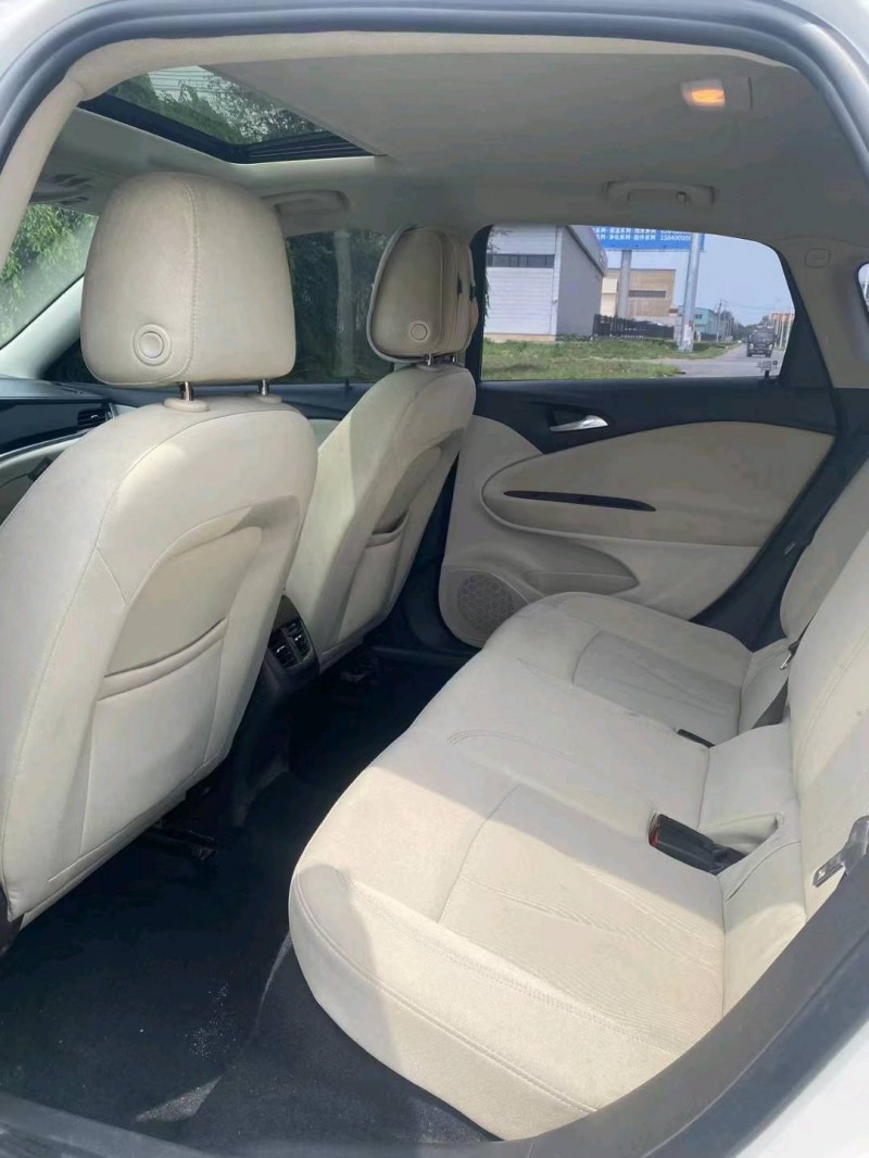 沈阳20年别克威朗6