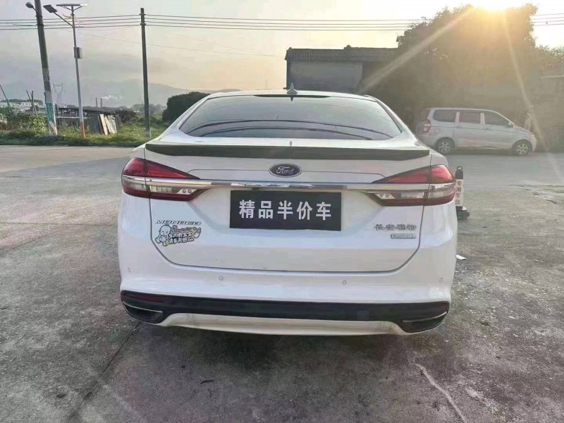 珠海17年福特蒙迪欧9