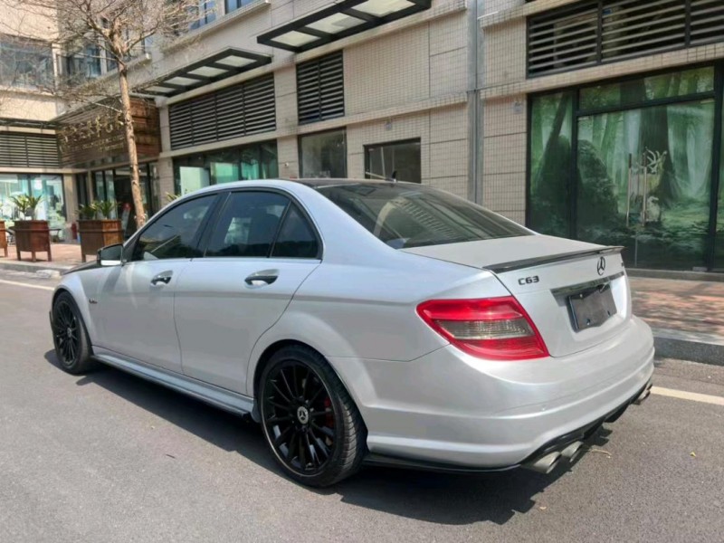 中山11年奔驰AMG3