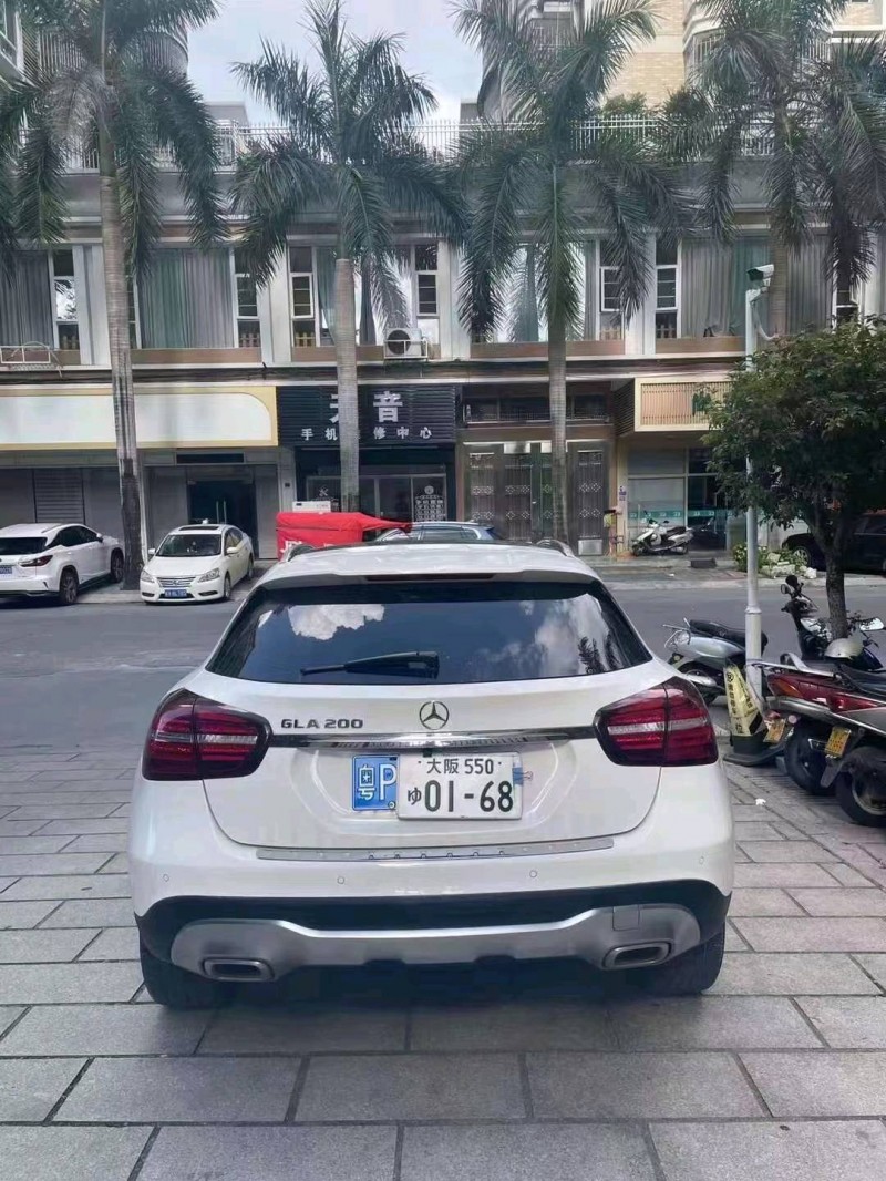 汕头18年奔驰GLA6