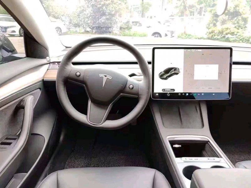 深圳21年特斯拉MODEL 35