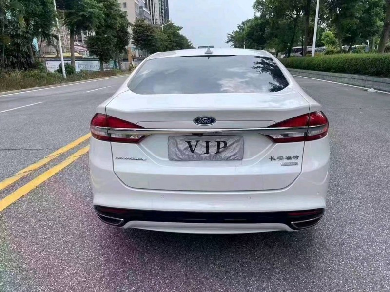 珠海20年福特蒙迪欧6