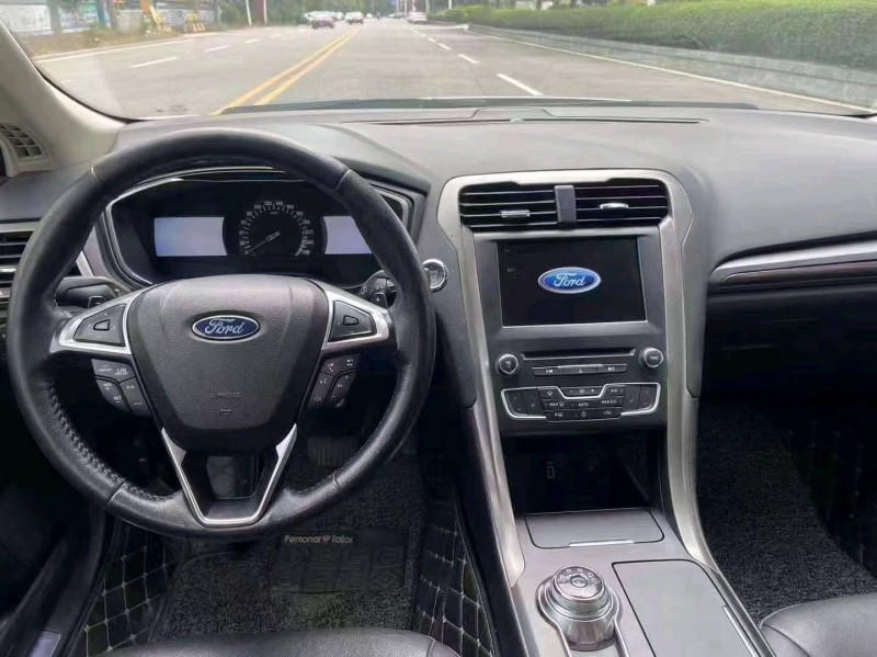 珠海20年福特蒙迪欧7