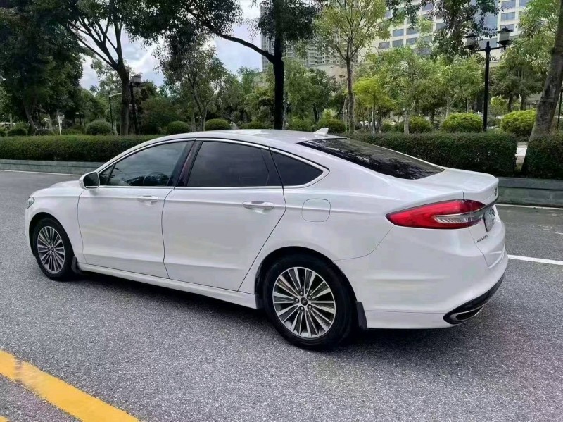 珠海20年福特蒙迪欧8