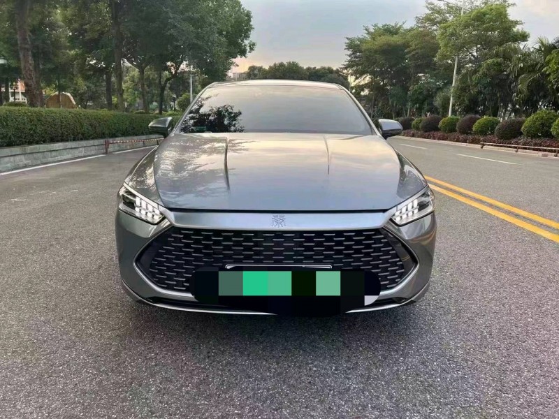 珠海22年比亚迪秦1