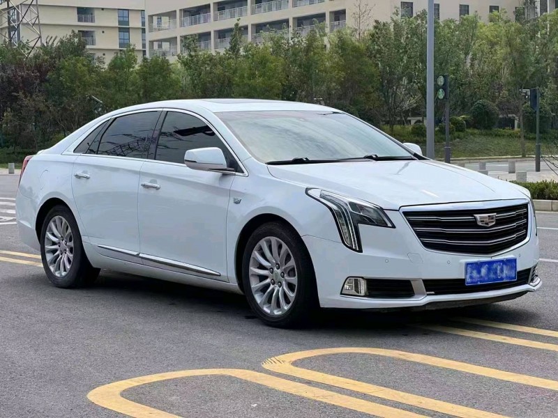 咸陽18年凱迪拉克XTS2