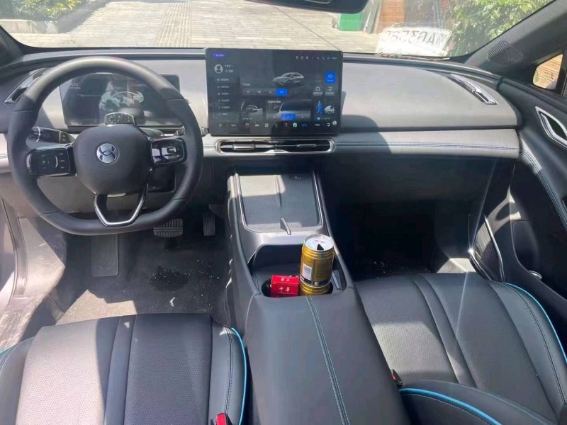 重慶23年合創汽車A068