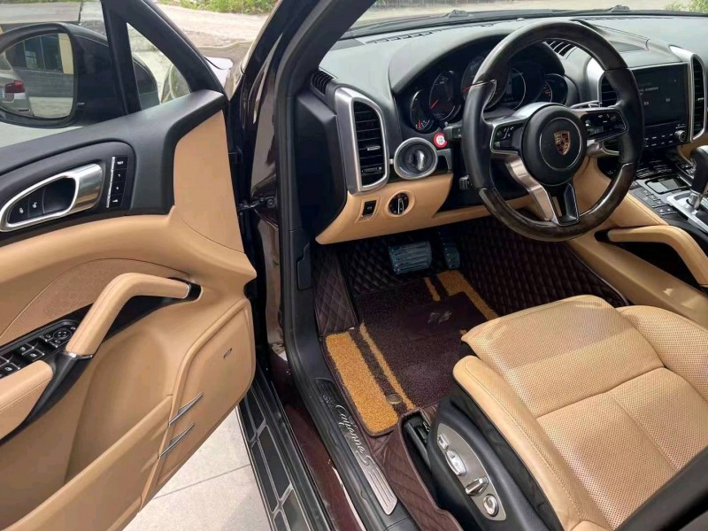 宜昌17年保时捷卡宴7