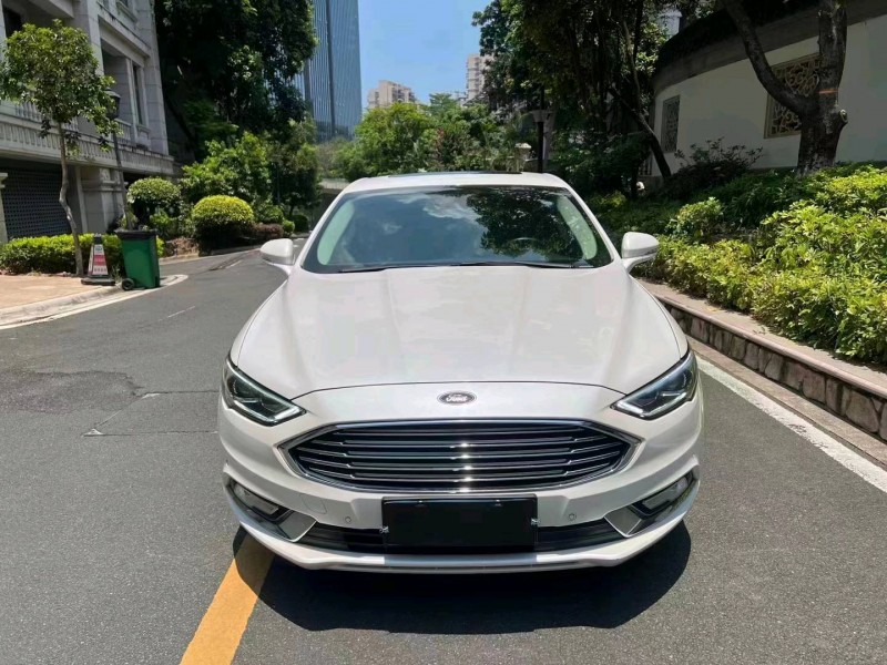 深圳17年福特蒙迪欧1