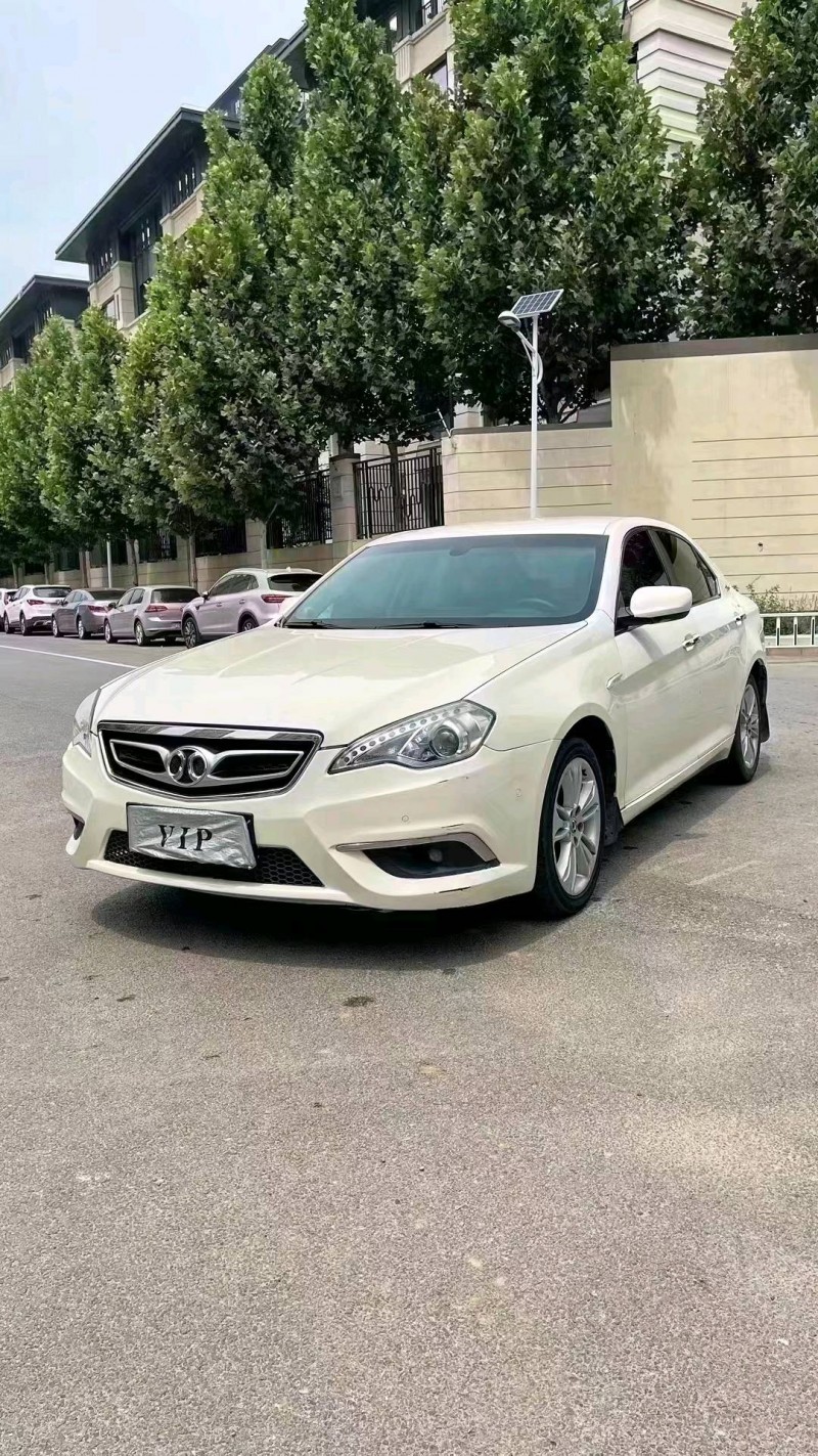 廊坊14年北汽绅宝D702