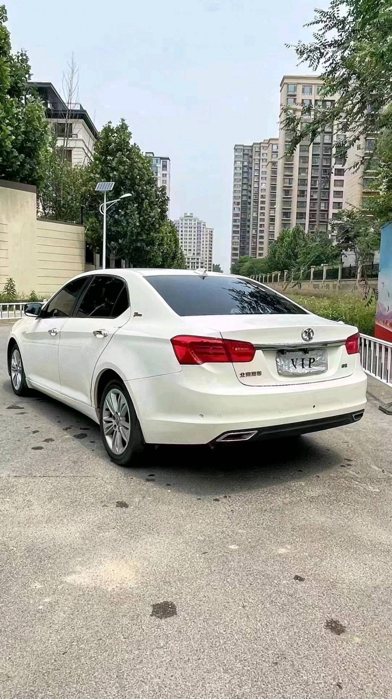 廊坊14年北汽绅宝D704