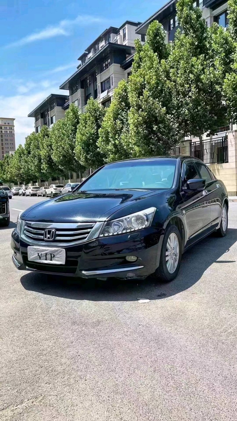 廊坊13年寶駿RC52