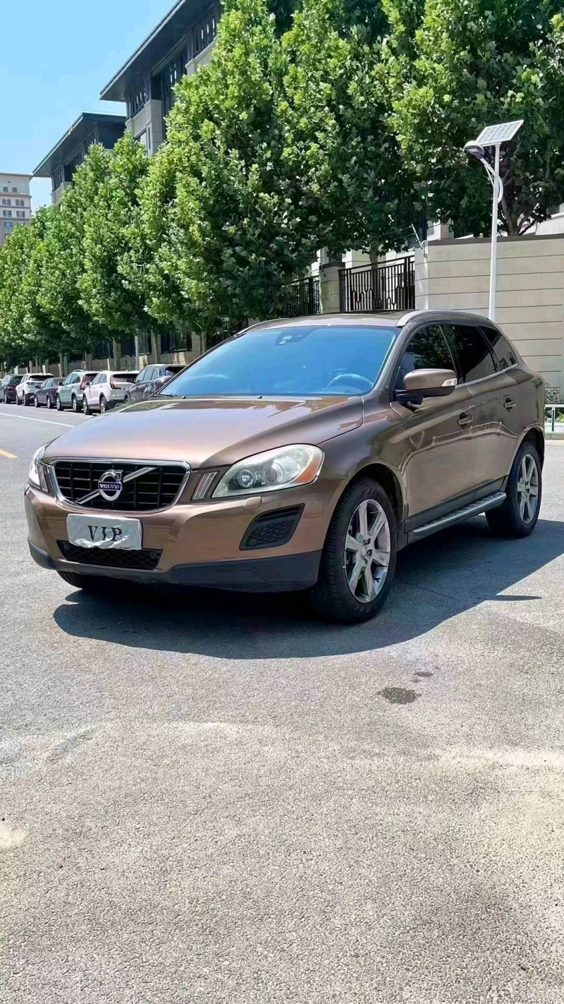 廊坊12年沃尔沃XC602