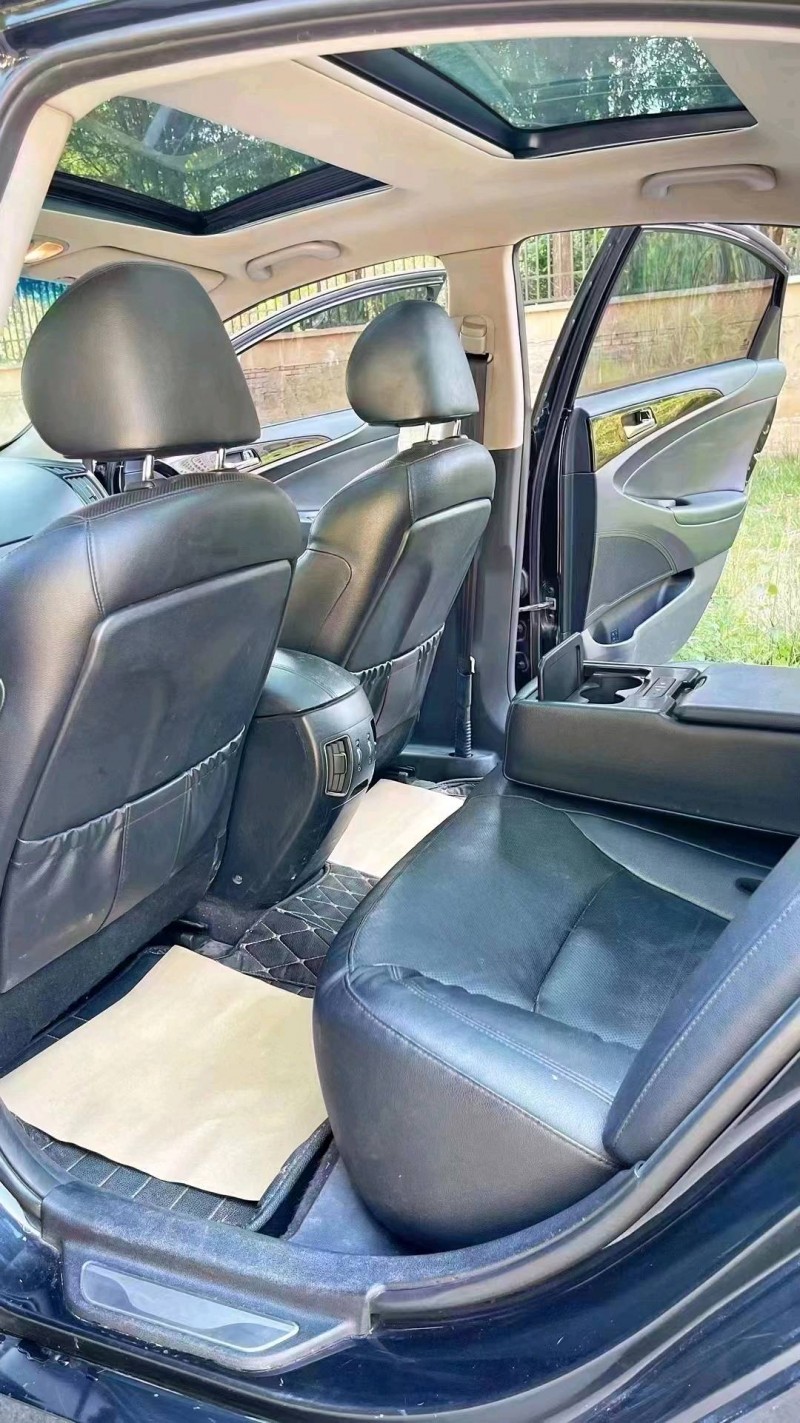 廊坊14年现代索纳塔八5