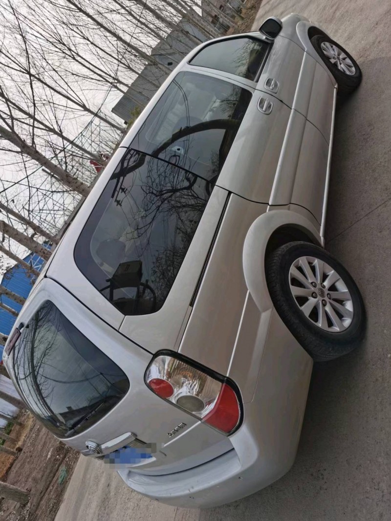 临沂14年别克GL88