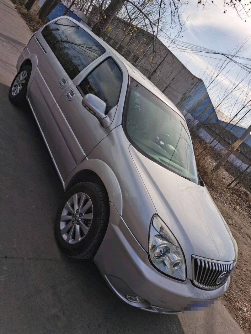 临沂12年别克GL83