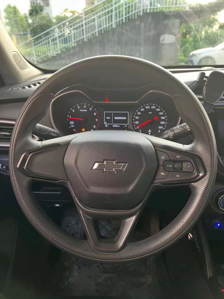 青岛20年雪佛兰创界9