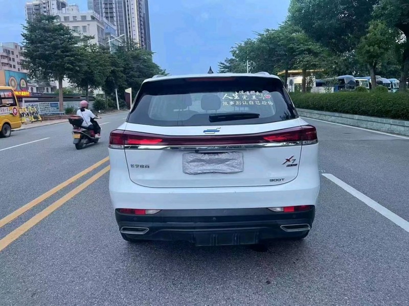 汕頭21年長安汽車歐尚5