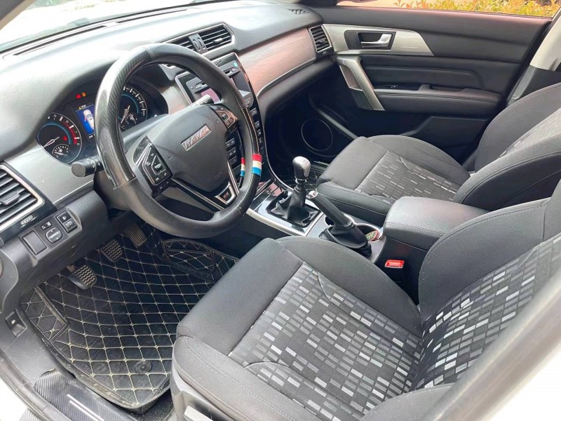 济宁17年哈弗H26