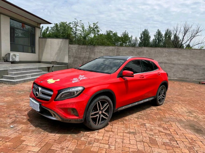 石家庄16年奔驰GLA2