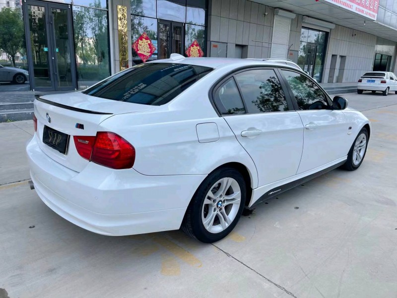 济宁10年宝马3系8