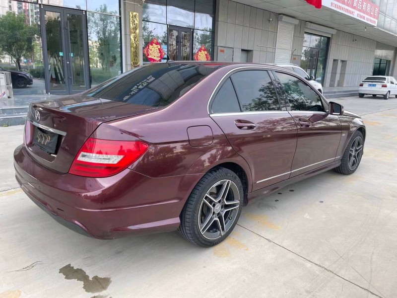 济宁13年奔驰C8