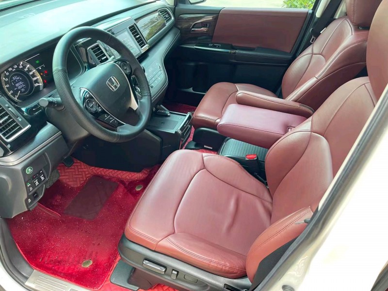 济宁17年本田艾力绅6