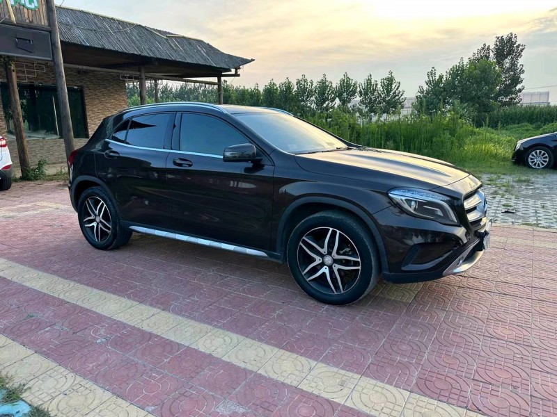 徐州15年奔驰GLA2