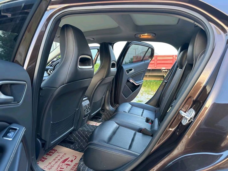 徐州15年奔驰GLA6