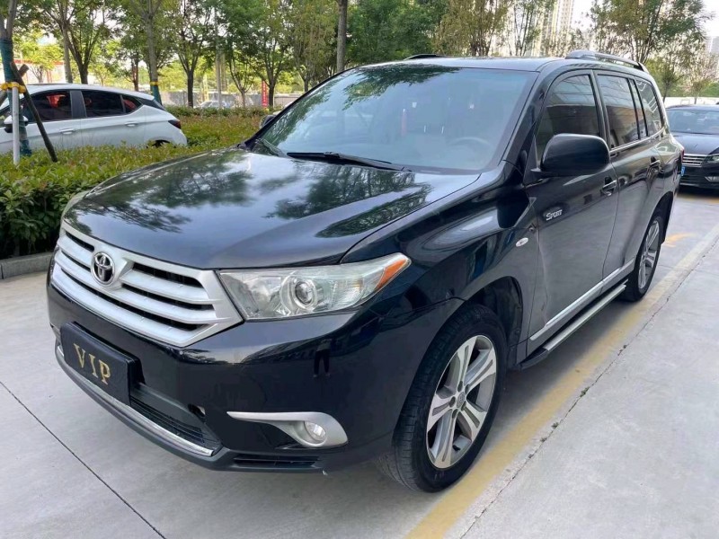 济宁14年丰田汉兰达2