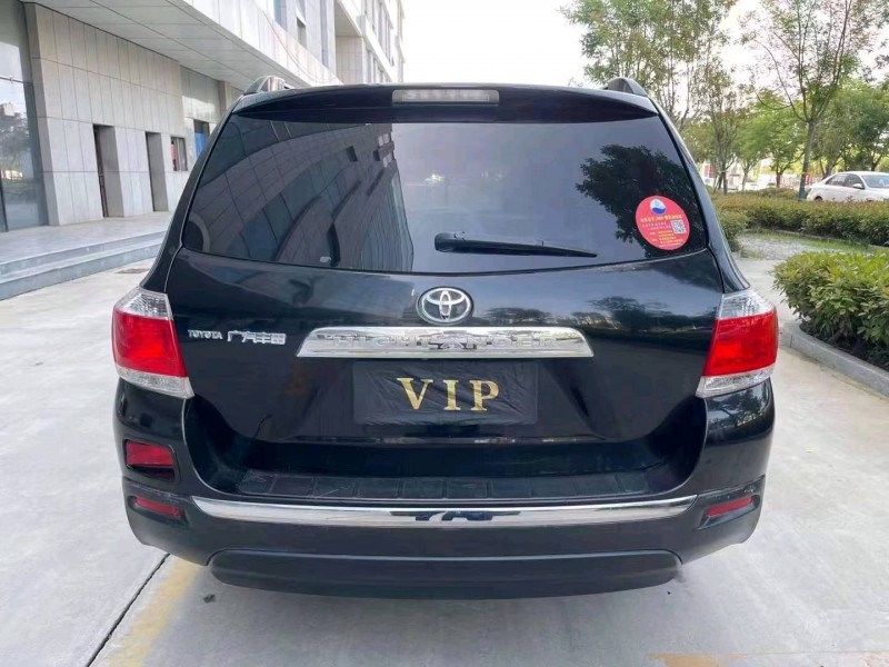 济宁14年丰田汉兰达9