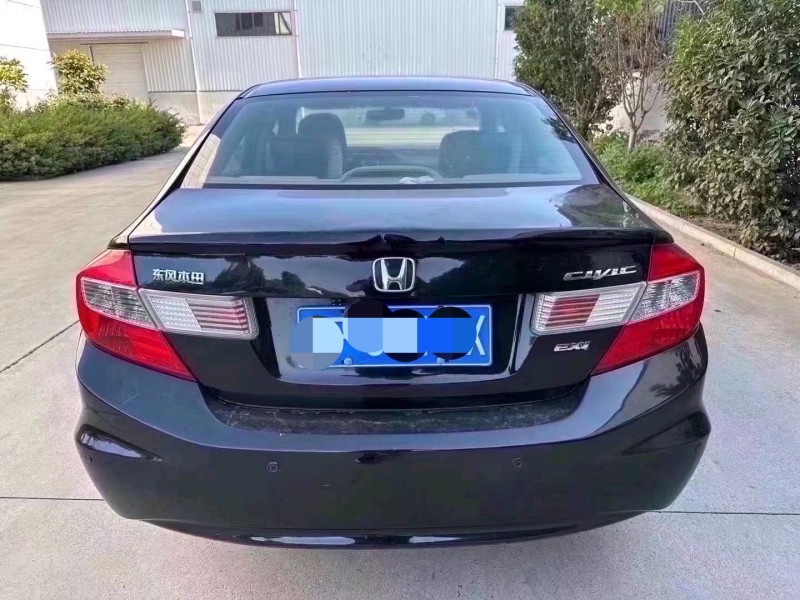 济南13年本田思域9