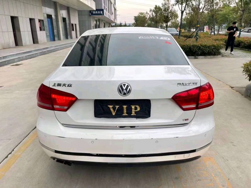 济宁13年大众帕萨特9