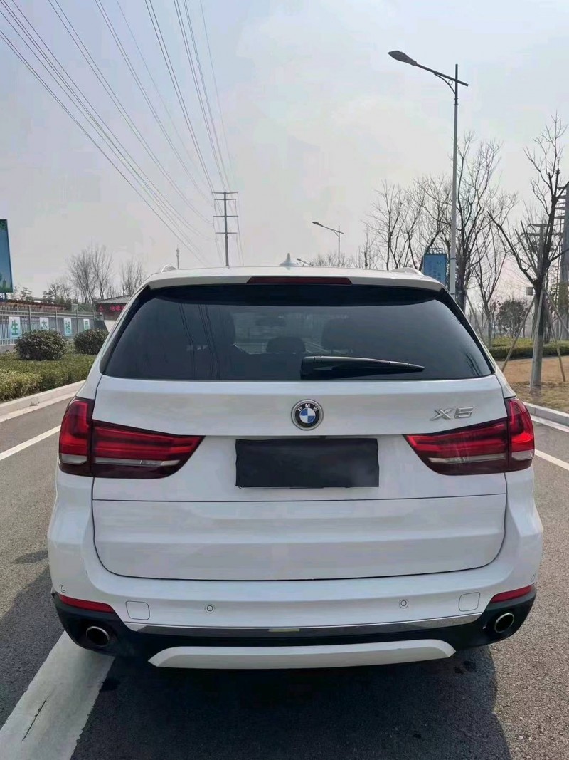 徐州15年宝马X59