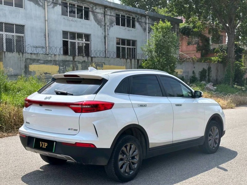 青岛22年威马汽车EX-57