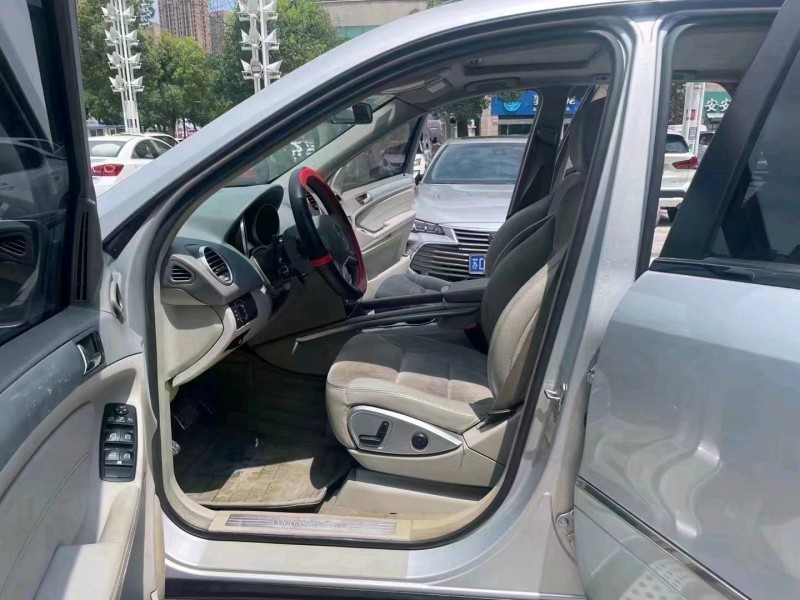 常州09年奔驰ML8