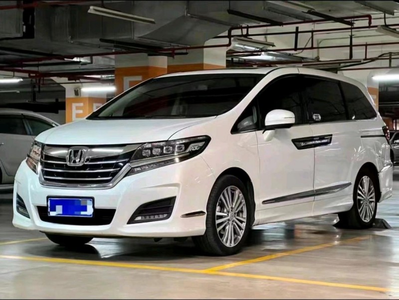 济南18年本田艾力绅1