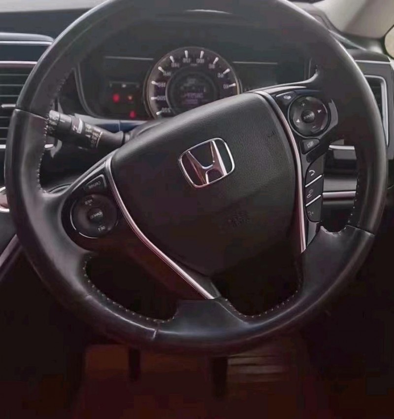 济南18年本田艾力绅5