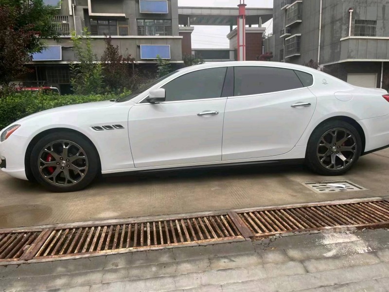 东营13年玛莎拉蒂总裁3