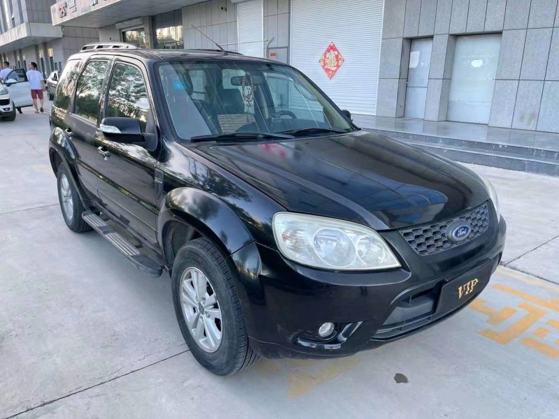 济宁11年福特翼虎3