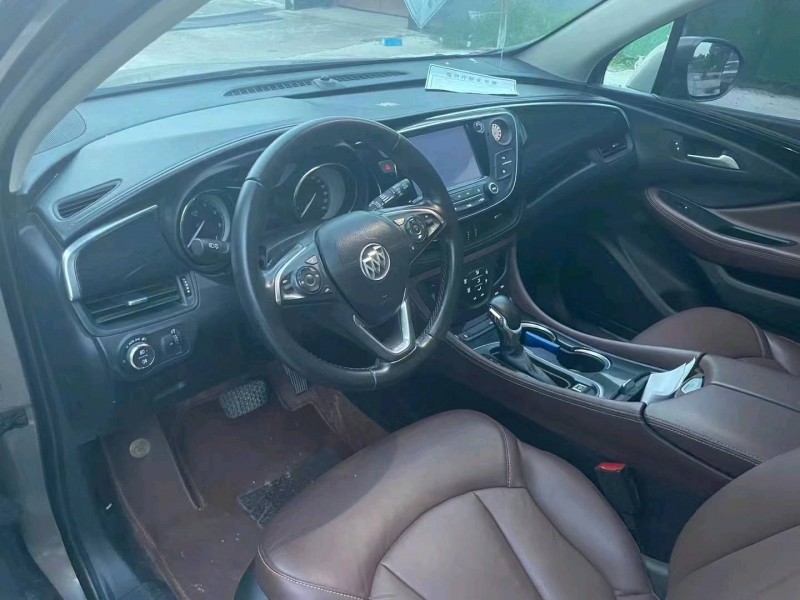 济宁18年别克昂科威3