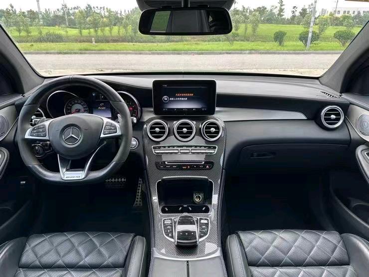 盐城19年奔驰GLC5