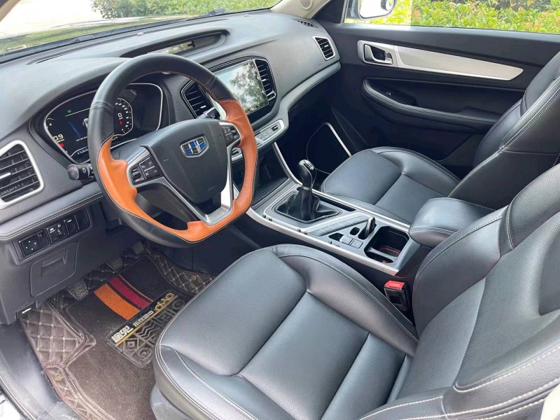 济宁19年吉利远景X66