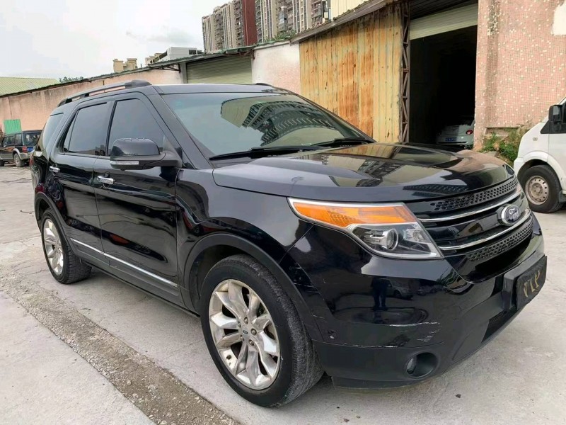 东莞15年福特探险者2