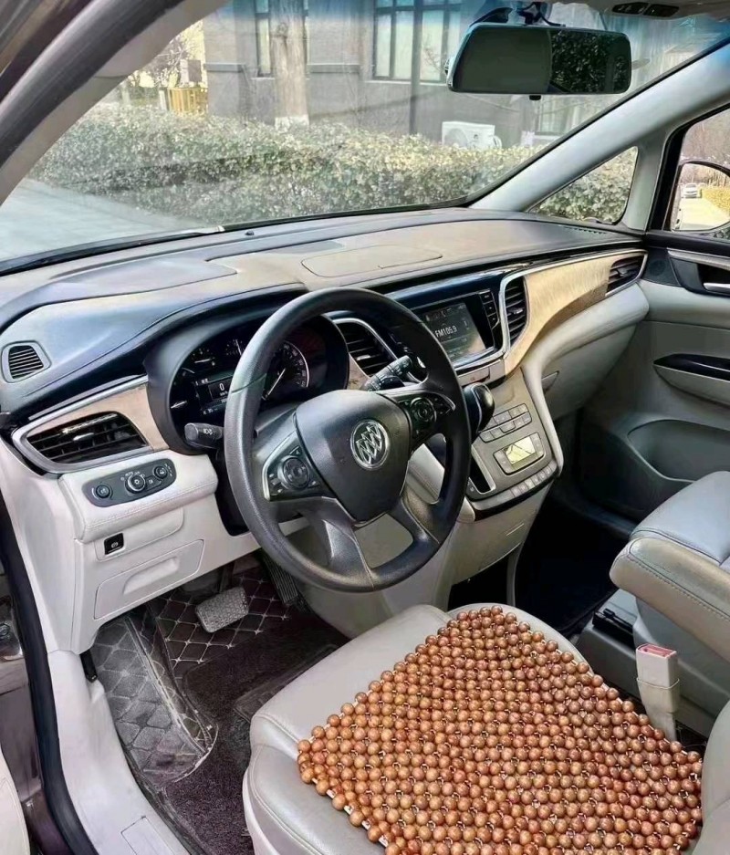 枣庄17年别克GL83