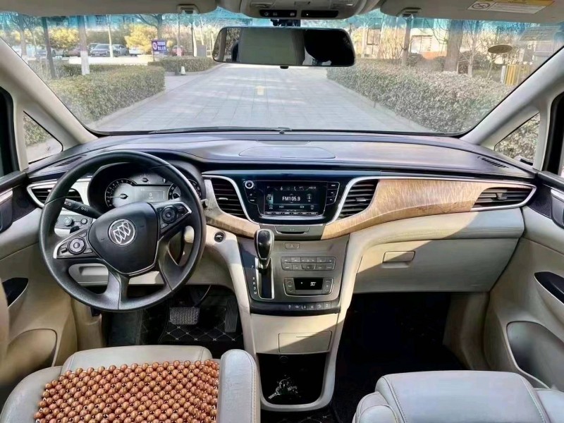 枣庄17年别克GL84