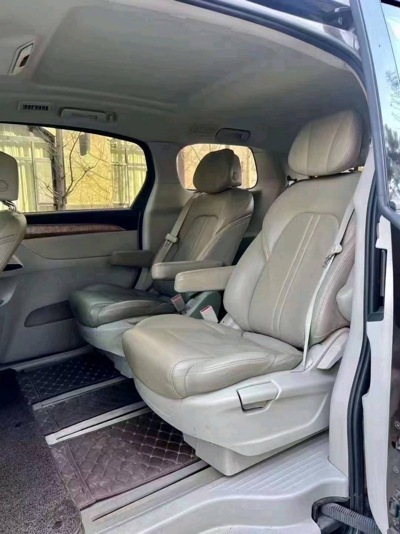 枣庄17年别克GL86