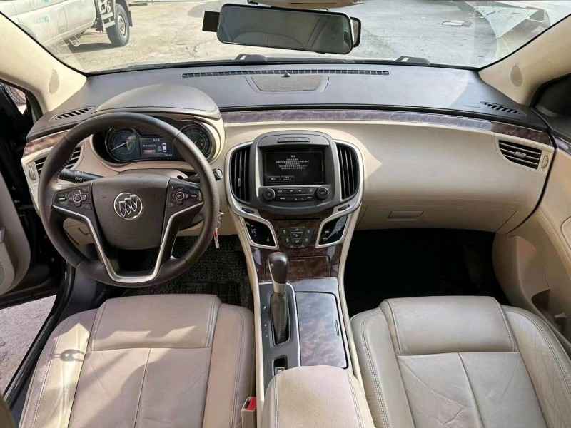 东莞15年别克君越6