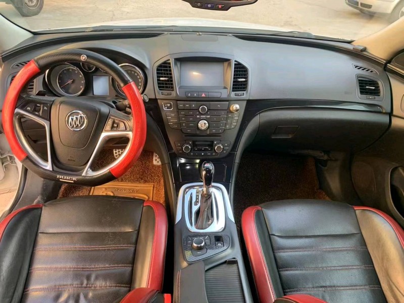 东莞12年别克君威6