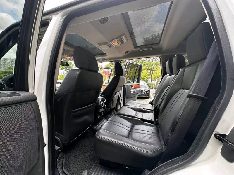 广州11年路虎发现4